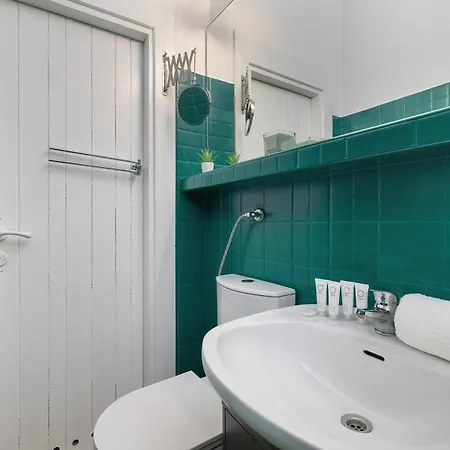Appartement Charming With Mezzanine Near Old Town In Cracow By Renters