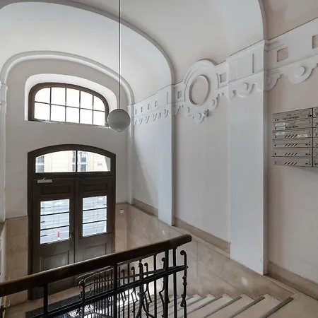 Appartement Charming With Mezzanine Near Old Town In Cracow By Renters *